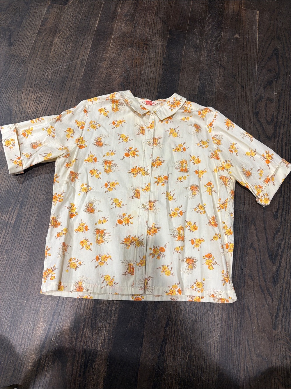 Vintage Women’s Floral Button-Up Shirt - Cream with Yellow Floral Print